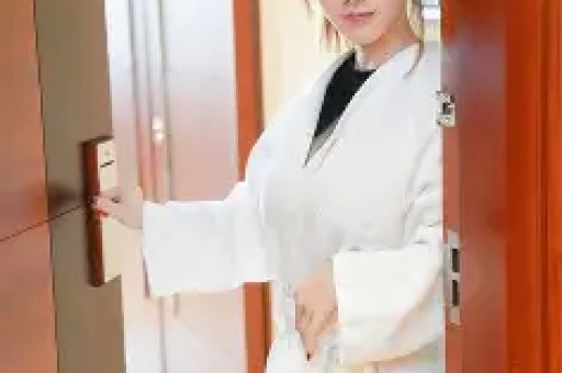 盲人摆拍日入8万