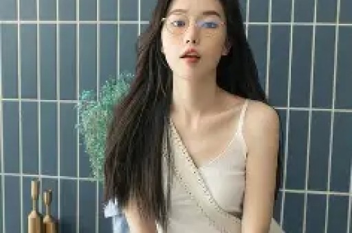 全网热搜批判让李湘彻底崩塌的可不仅仅是租房事情