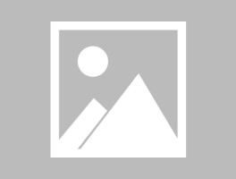 哥特女孩晒与歌手“公鸭”合照恋情传闻四起